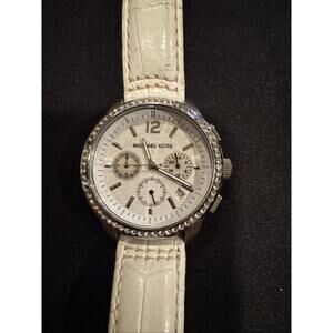 Michael Kors Chronograph MK-5015 37mm Women's Watch Dial